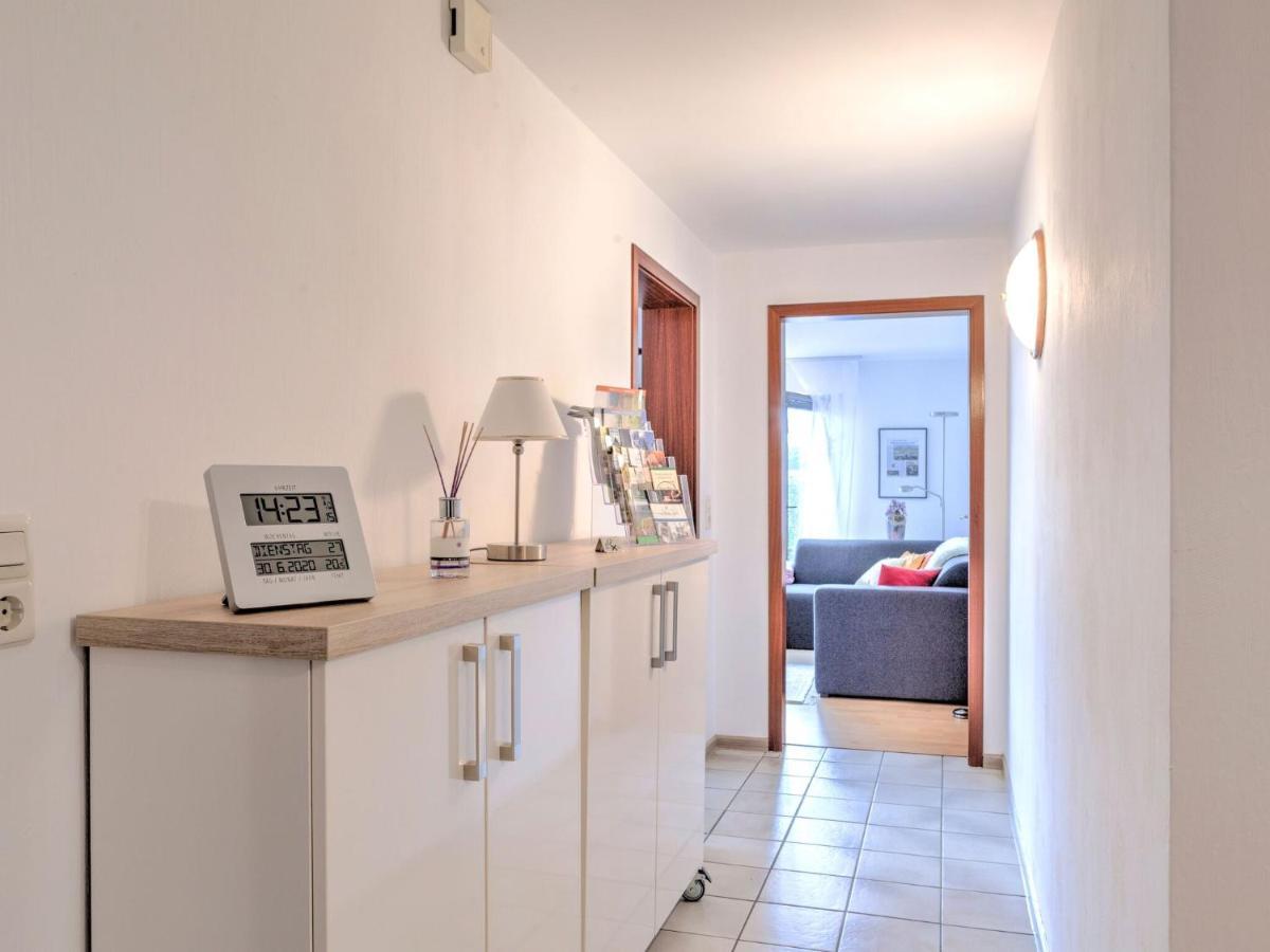 Sunny Flat In Bad Driburg With Garden Apartment Exterior photo